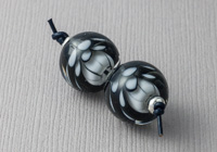 Black Dahlia Bead Pair alternative view 1